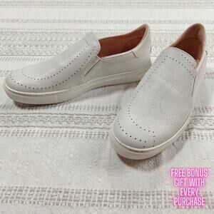 Kate Spade White Leather Slip‑On Sneakers Size 7 used Excellent